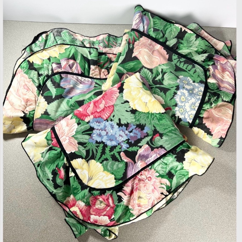 Martha Stewart‎ Floral Medley king size pillow shams, set/3 black ruffled edge